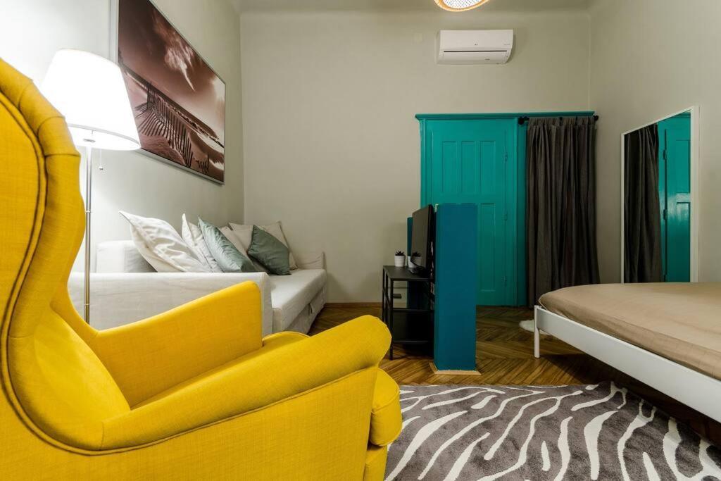Cosy Apartment In Party District K30 Budapest Ngoại thất bức ảnh