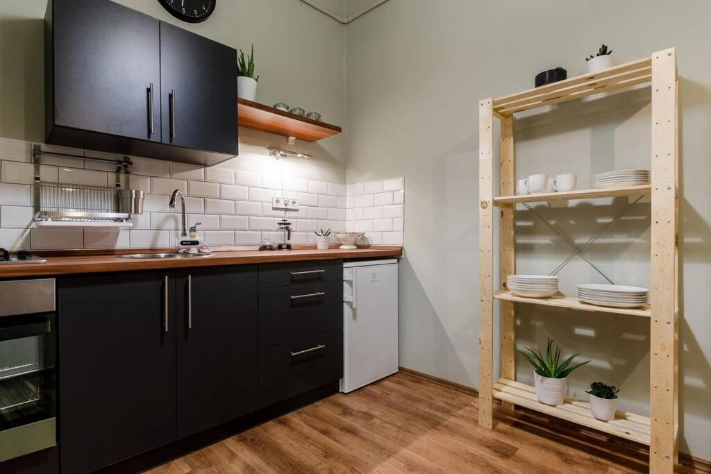 Cosy Apartment In Party District K30 Budapest Ngoại thất bức ảnh