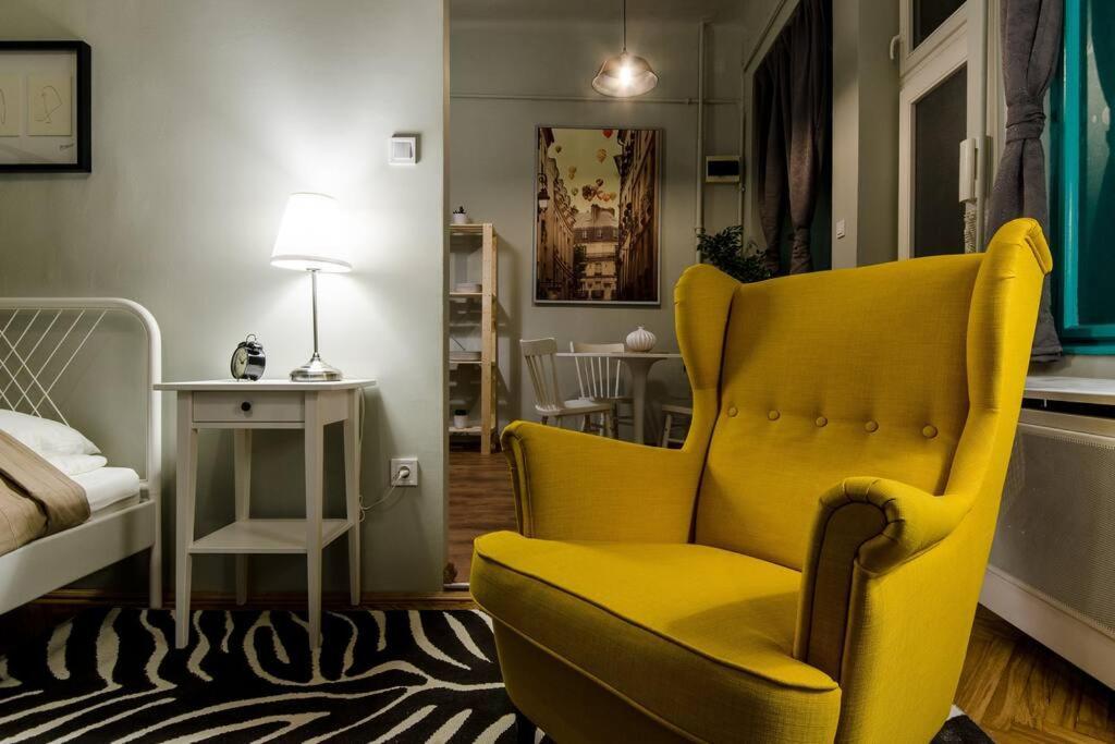Cosy Apartment In Party District K30 Budapest Ngoại thất bức ảnh